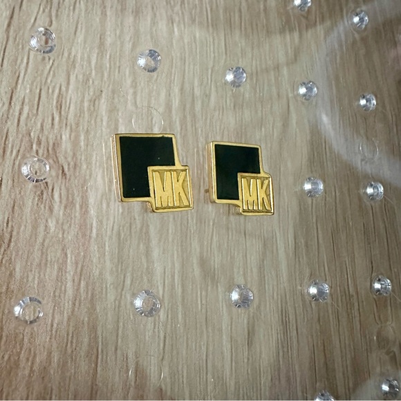 Michael Kors Signature Gold and Black Toned Square Pierced Earrings VTG - Picture 8 of 8